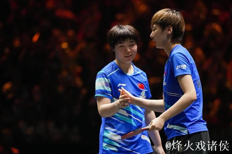 WTT总决赛女单决赛 王曼昱战胜蒯曼夺得冠军